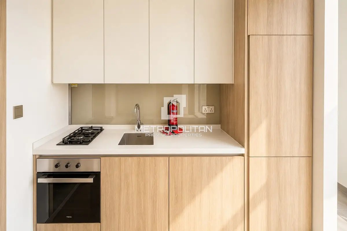 studio freehold apartment in Business Bay — photo 5 of 5