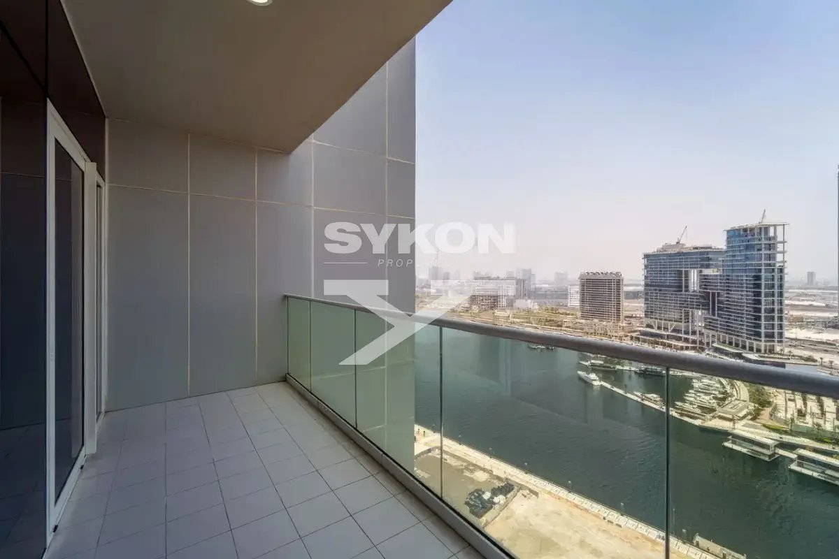 1-bedroom freehold apartment in Business Bay — photo 1 of 5