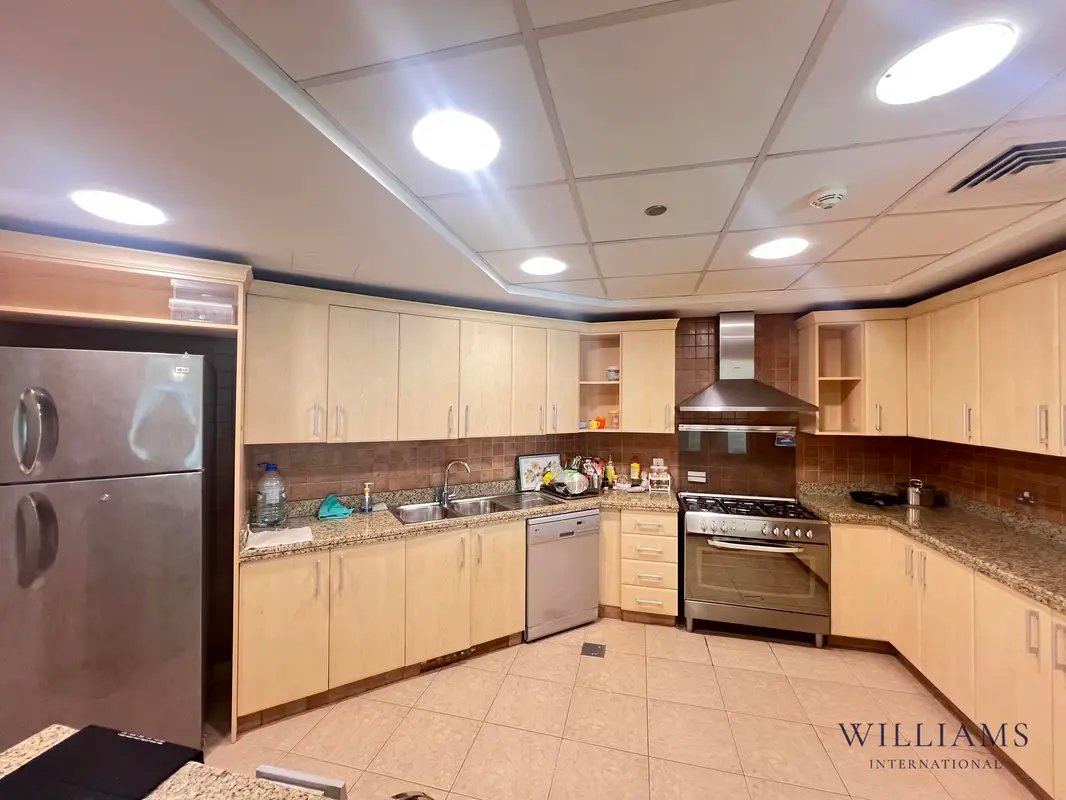 3-bedroom freehold apartment in Palm Jumeirah — photo 4 of 4