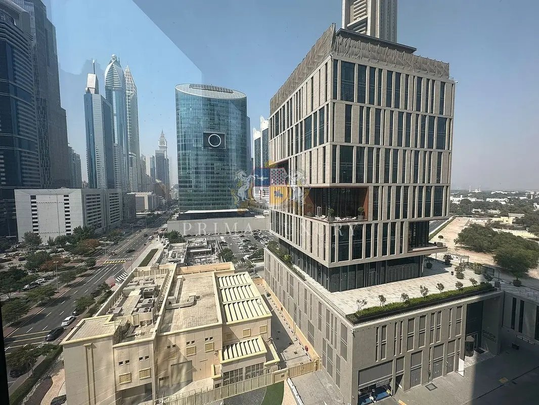 studio freehold apartment in DIFC — photo 2 of 5