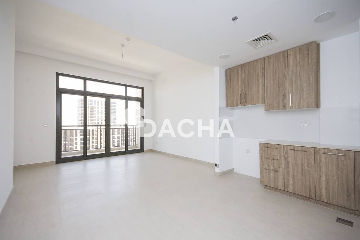 2-bedroom freehold apartment in Town Square — photo 4 of 5