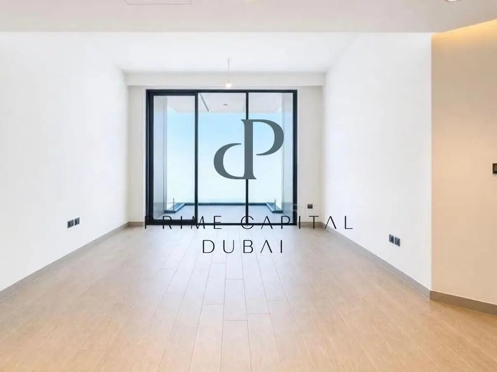 1-bedroom freehold apartment in Business Bay — photo 1 of 5