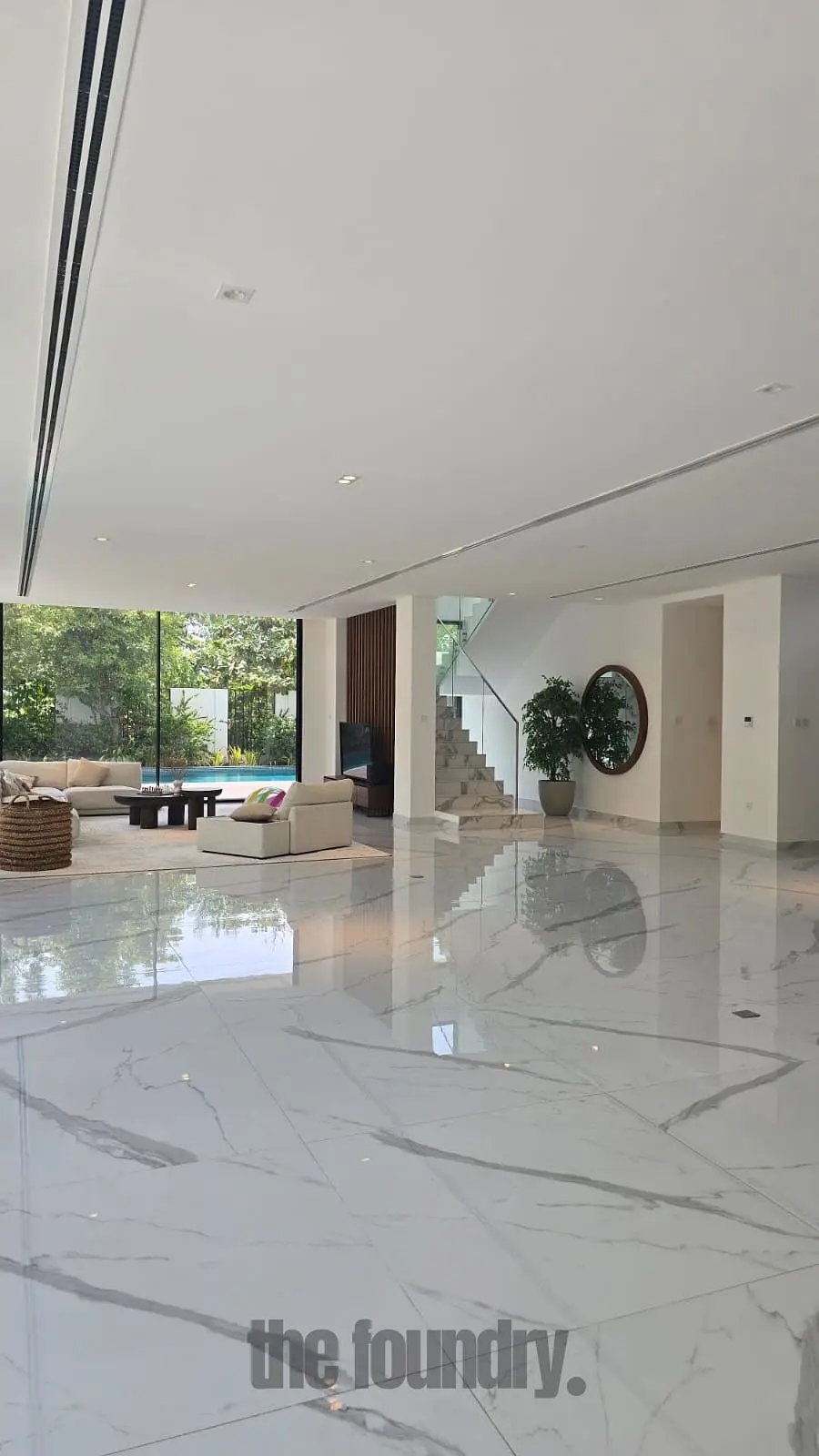6-bedroom freehold villa in Al Barari — photo 3 of 5