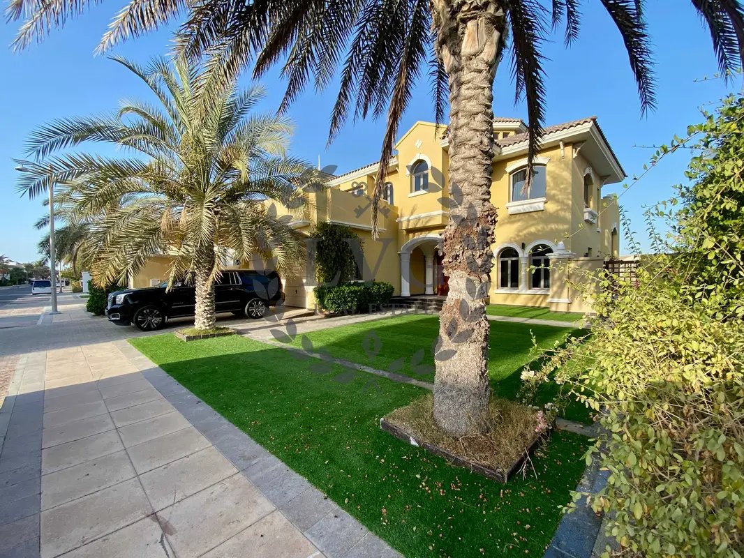 4-bedroom freehold villa in Palm Jumeirah — photo 2 of 5