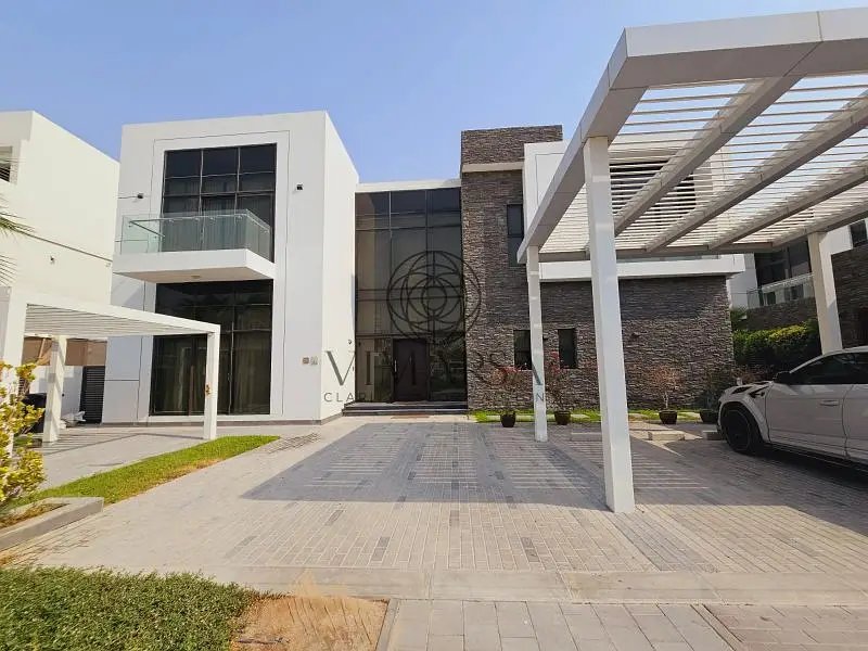6-bedroom freehold villa in DAMAC Hills — photo 3 of 5
