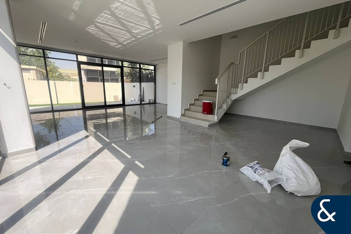 4-bedroom freehold villa in DAMAC Hills — photo 4 of 5