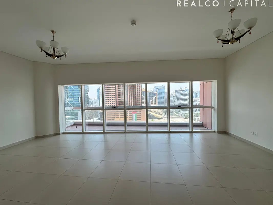 3-bedroom freehold apartment in Al Sufouh — photo 3 of 5
