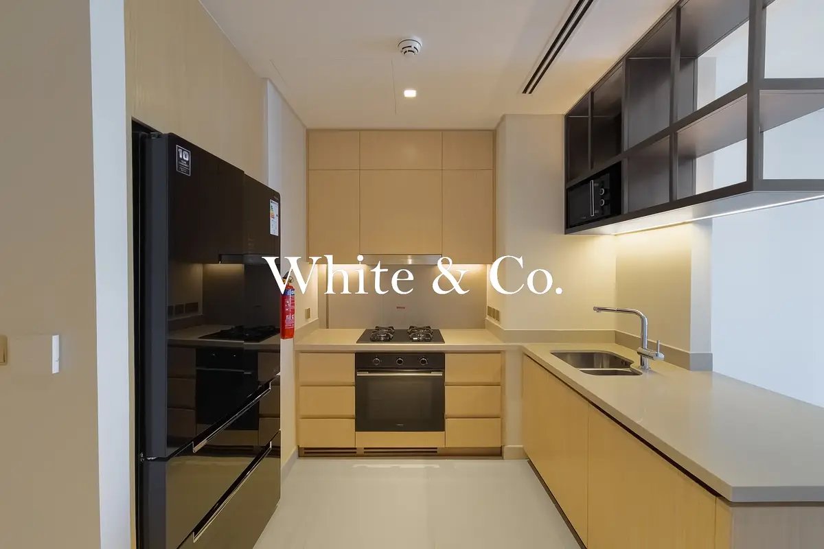 2-bedroom freehold apartment in Downtown Dubai — photo 3 of 5