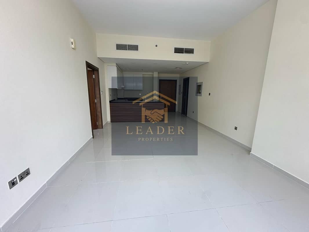 1-bedroom freehold apartment in DAMAC Hills — photo 4 of 5
