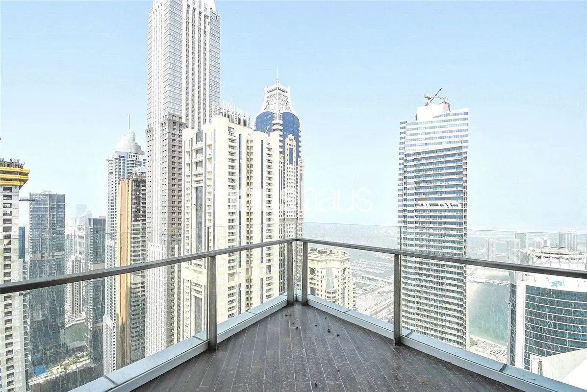 4-bedroom freehold apartment in Dubai Marina — photo 1 of 5