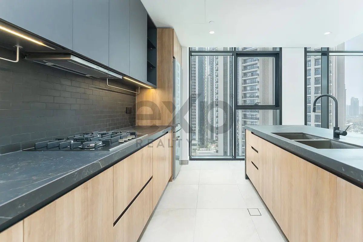 2-bedroom freehold apartment in Downtown Dubai — photo 5 of 5