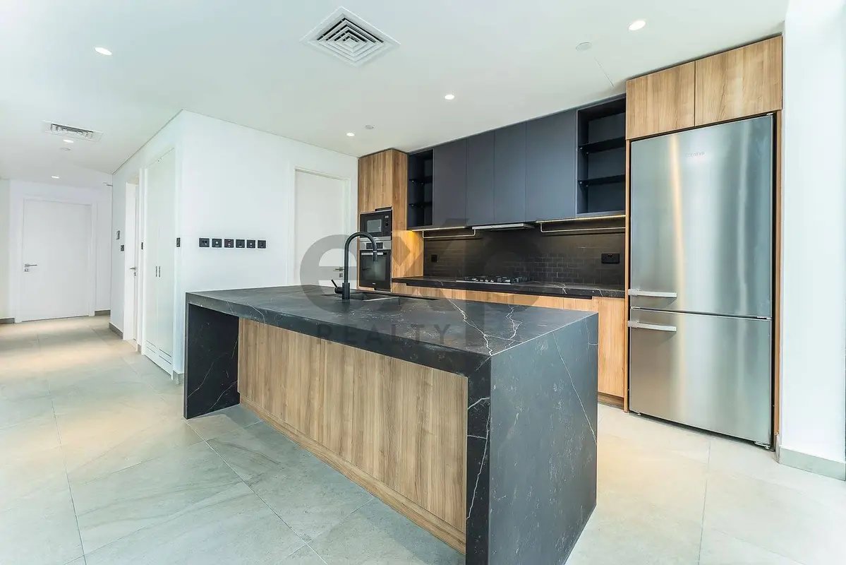 2-bedroom freehold apartment in Downtown Dubai — photo 3 of 5