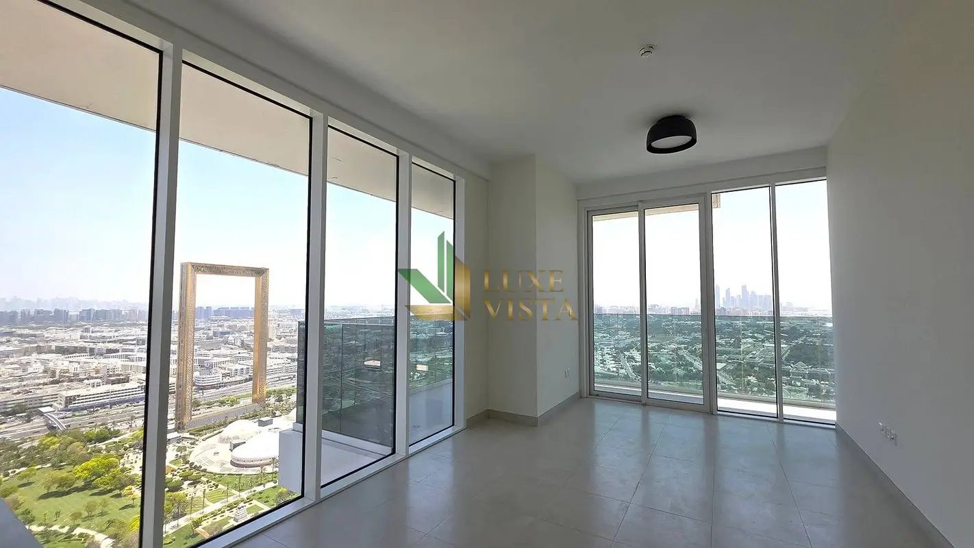 3-bedroom freehold apartment in Bur Dubai — photo 1 of 5