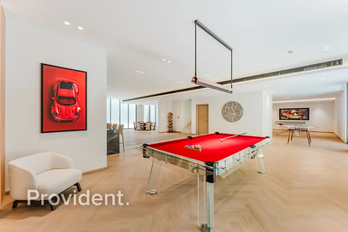 5-bedroom freehold villa in Dubai Hills Estate — photo 1 of 5