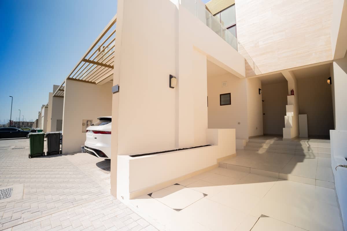 4-bedroom freehold villa in Mohammed Bin Rashid City (MBR City) — photo 4 of 5