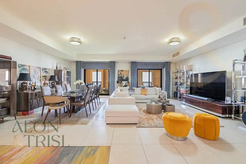 3-bedroom freehold apartment in Palm Jumeirah — photo 3 of 5