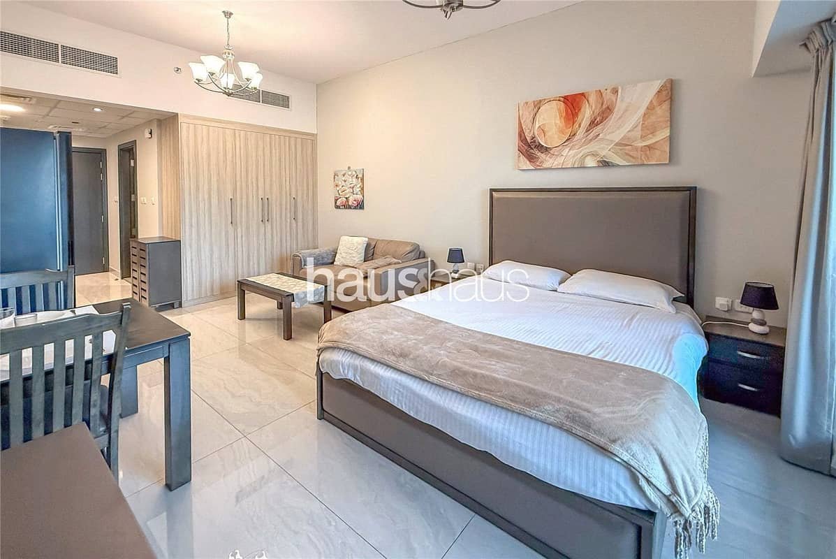studio freehold apartment in Business Bay — photo 2 of 5