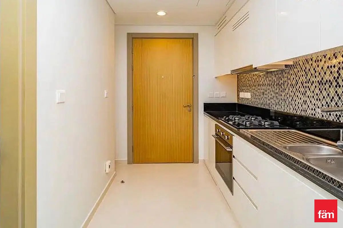 studio freehold apartment in Business Bay — photo 5 of 5