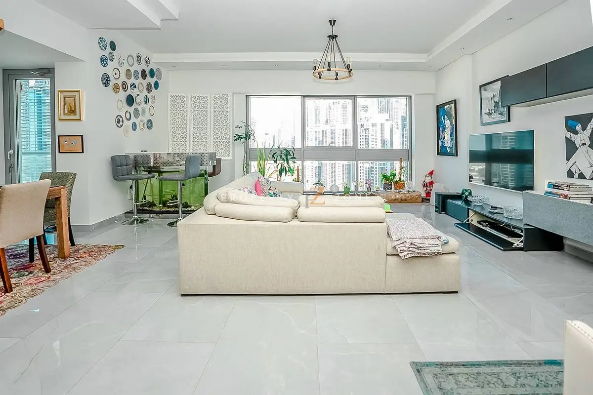 2-bedroom freehold apartment in Business Bay — photo 2 of 5