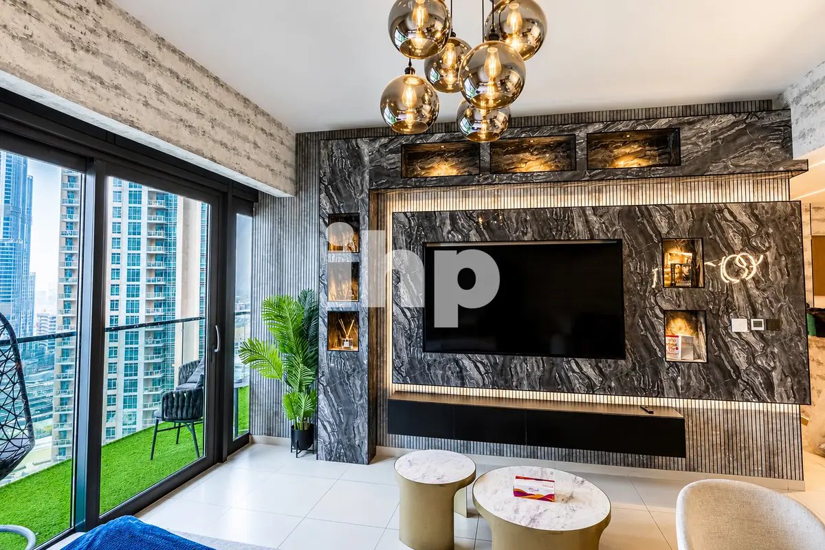 3-bedroom freehold apartment in Downtown Dubai — photo 1 of 5