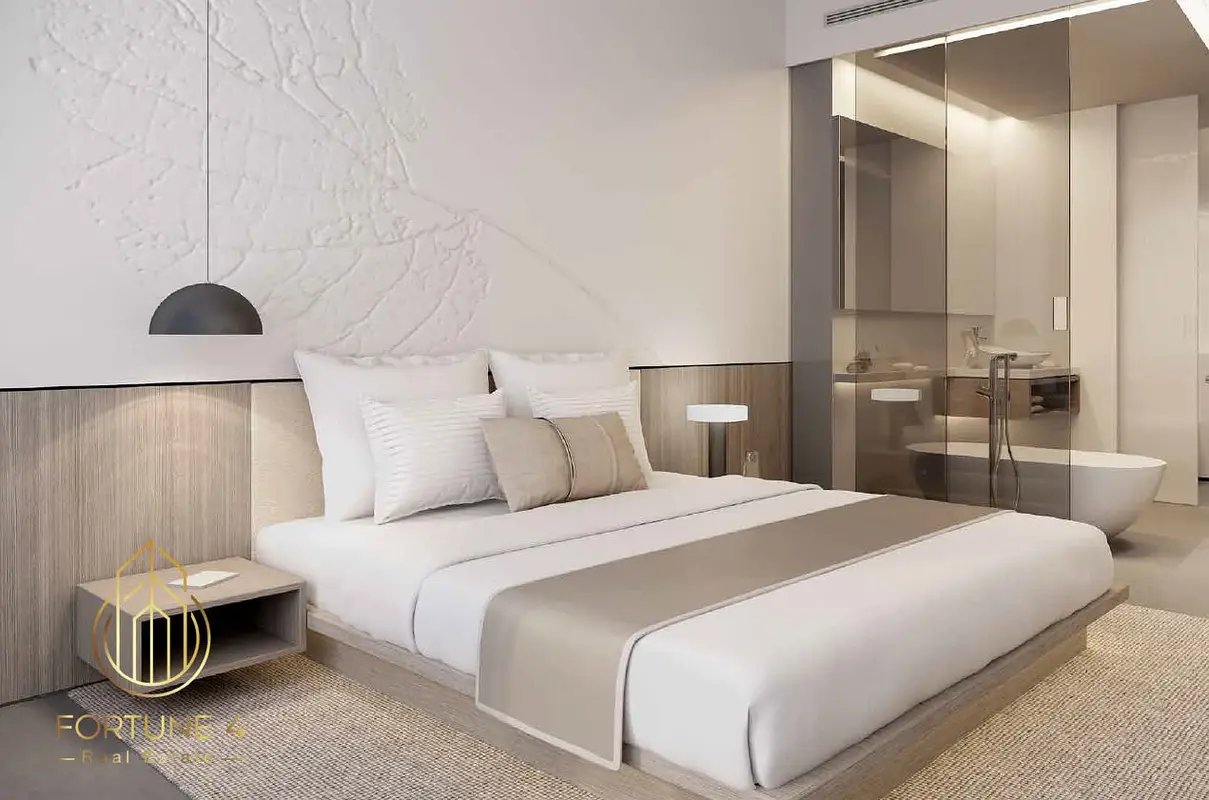 studio freehold apartment in Dubai Marina — photo 1 of 5