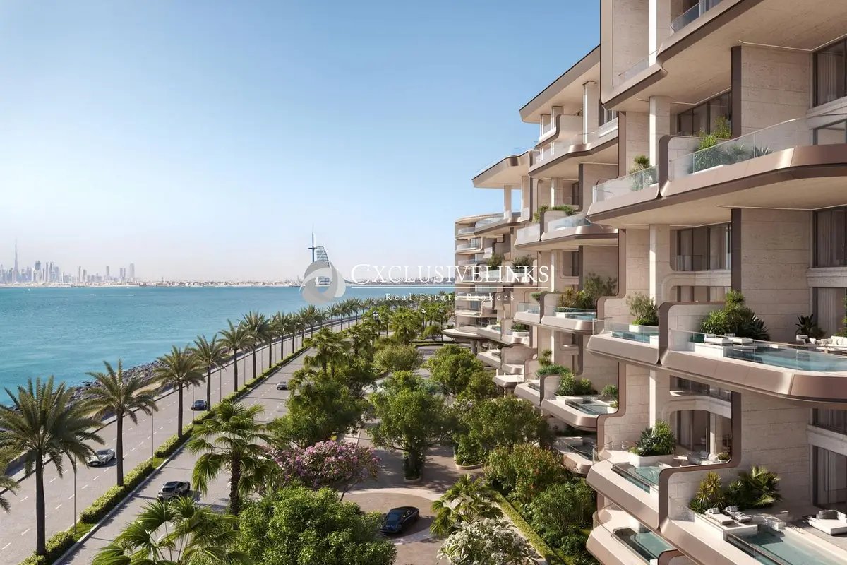 4-bedroom freehold apartment in Palm Jumeirah — photo 1 of 5