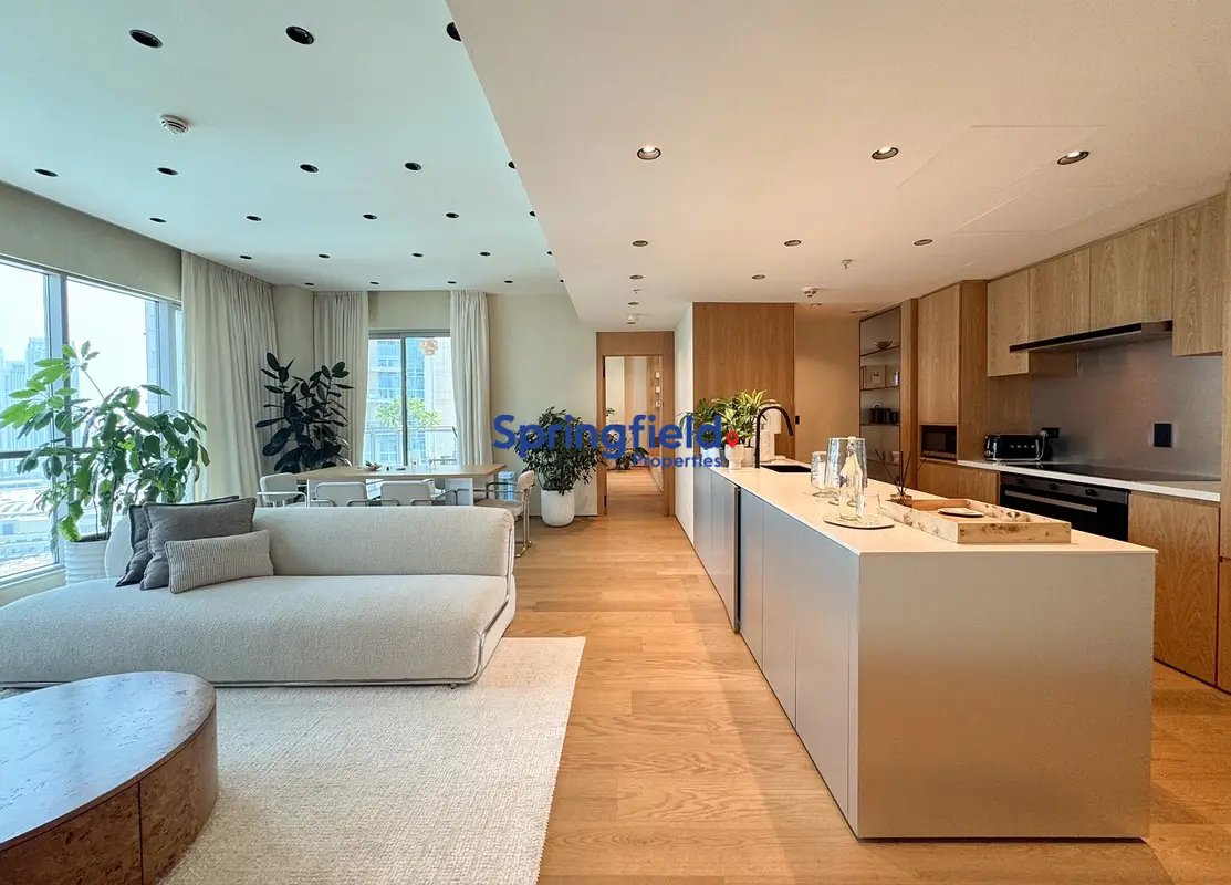 2-bedroom freehold apartment in Downtown Dubai — photo 1 of 5