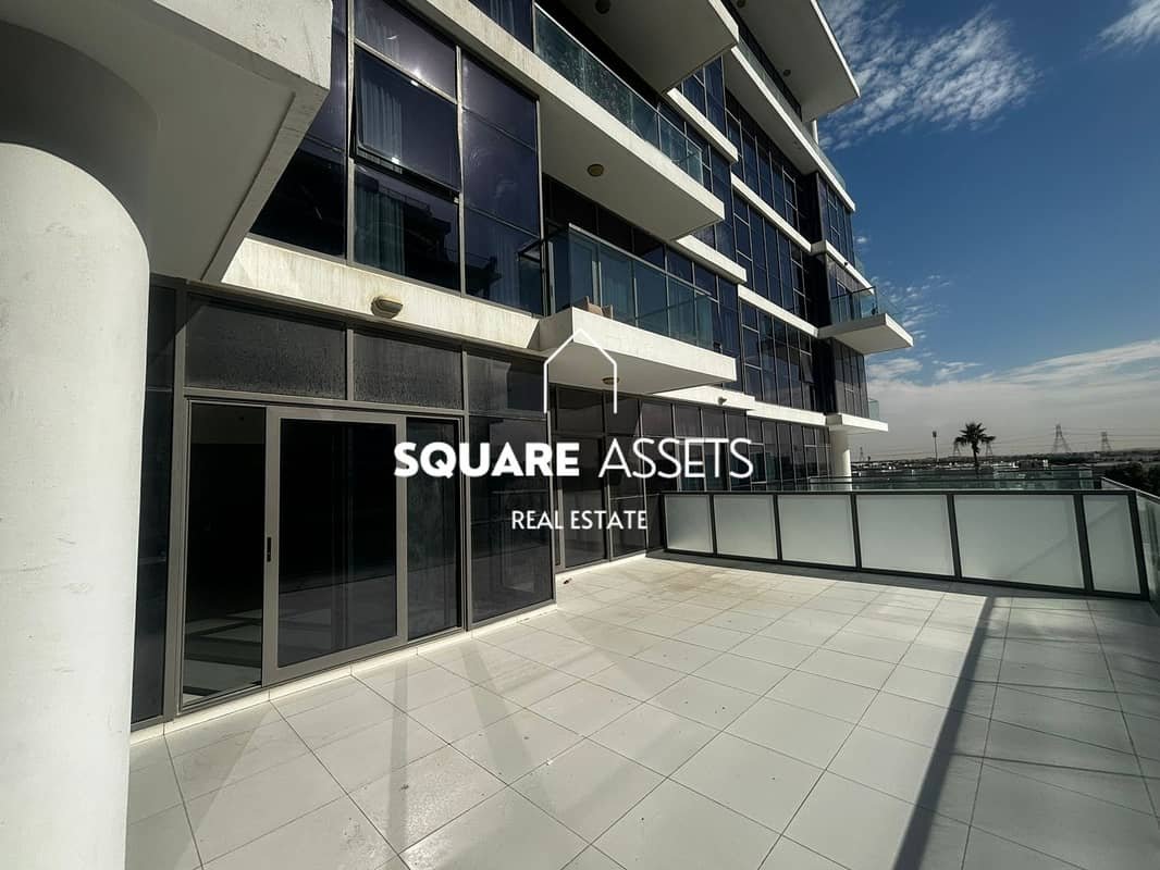1-bedroom freehold apartment in DAMAC Hills — photo 1 of 4