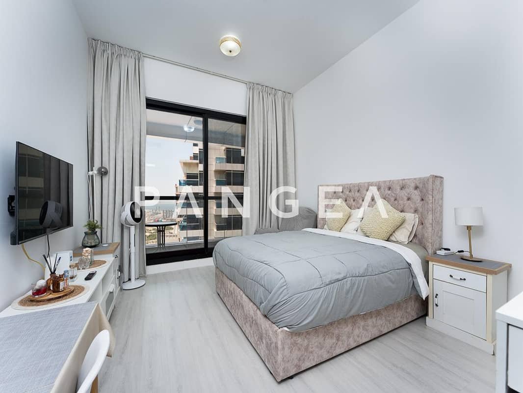 studio freehold apartment in Dubai Marina — photo 2 of 5