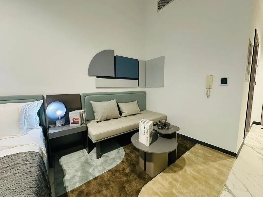 studio freehold apartment in Mohammed Bin Rashid City (MBR City) — photo 2 of 4