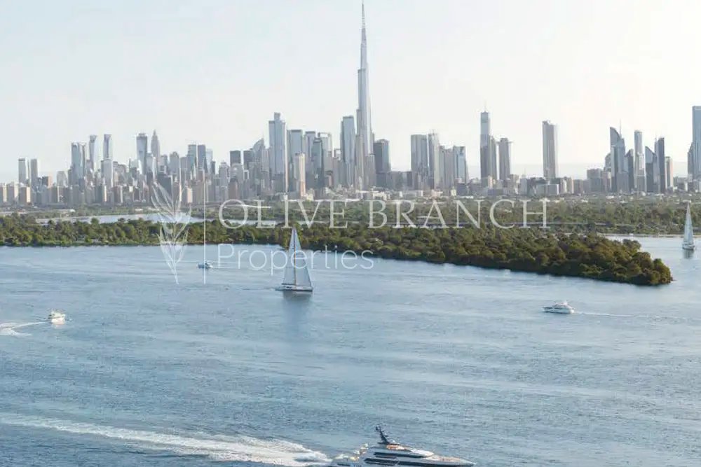 3-bedroom freehold apartment in Dubai Creek Harbour — photo 1 of 5