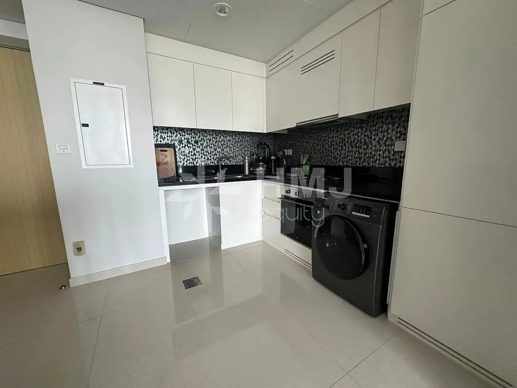 2-bedroom freehold apartment in Business Bay — photo 3 of 5