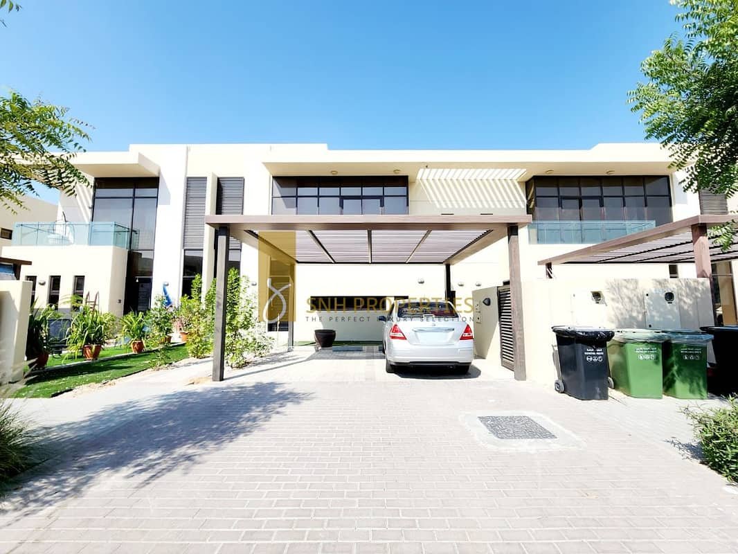 3-bedroom freehold villa in DAMAC Hills — photo 1 of 4