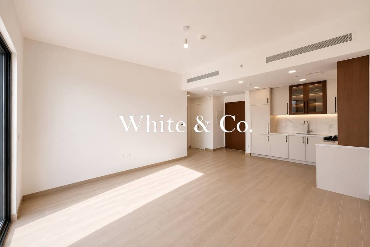 1-bedroom freehold apartment in Town Square — photo 3 of 4
