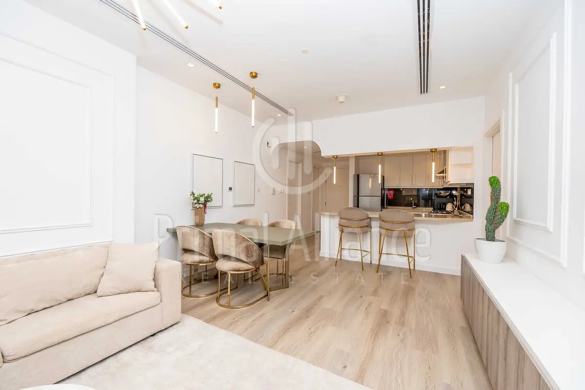 2-bedroom freehold apartment in Downtown Dubai — photo 1 of 5