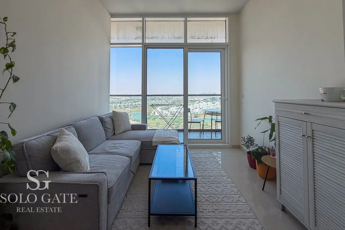 1-bedroom freehold apartment in DAMAC Hills — photo 2 of 4