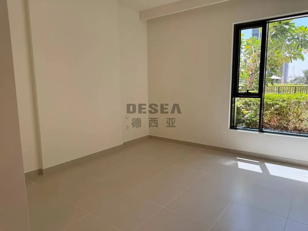 2-bedroom freehold apartment in Dubai Creek Harbour — photo 3 of 5