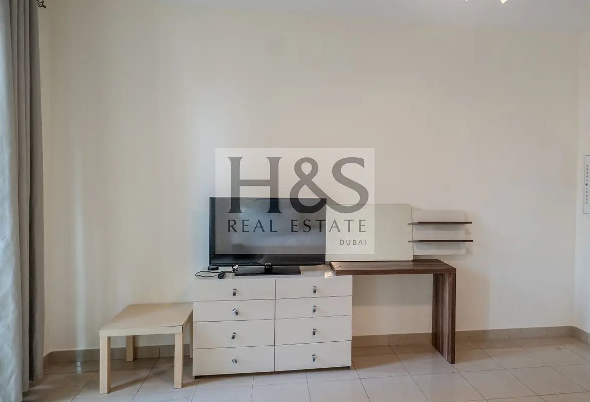 studio freehold apartment in Downtown Dubai — photo 5 of 5