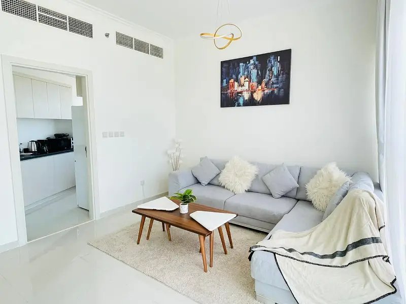 1-bedroom freehold apartment in DAMAC Hills — photo 4 of 4
