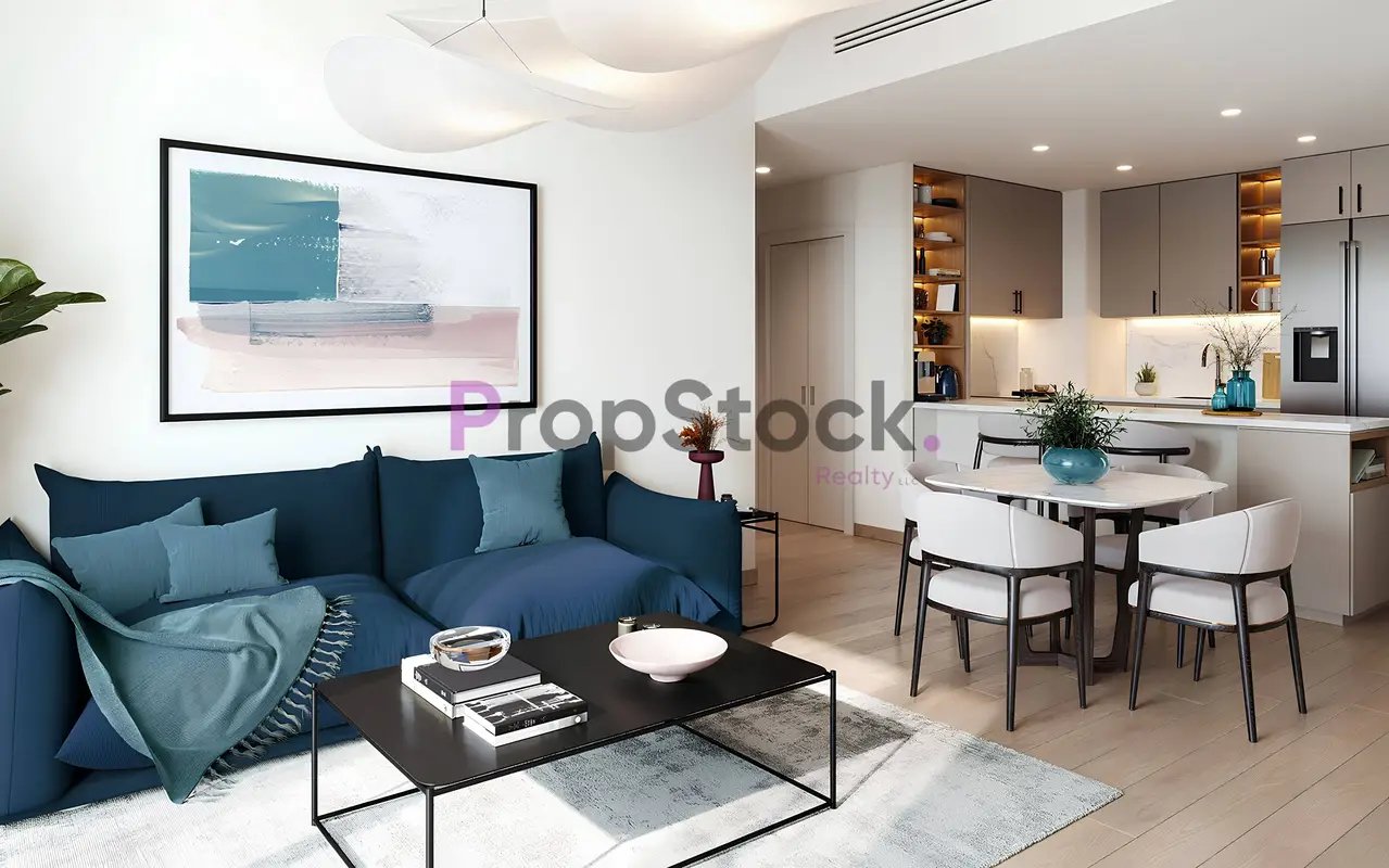 2-bedroom freehold apartment in Town Square — photo 4 of 4