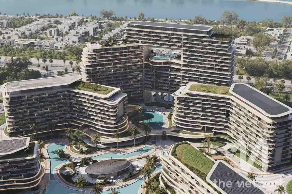 3-bedroom freehold apartment in Dubai Islands — photo 1 of 4