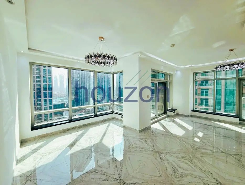 2-bedroom freehold apartment in Downtown Dubai — photo 1 of 5