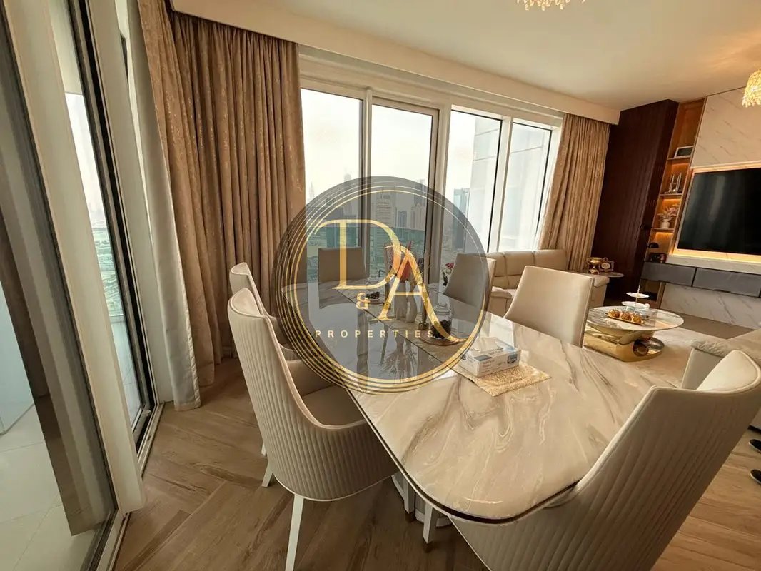 3-bedroom freehold apartment in Bur Dubai — photo 1 of 5