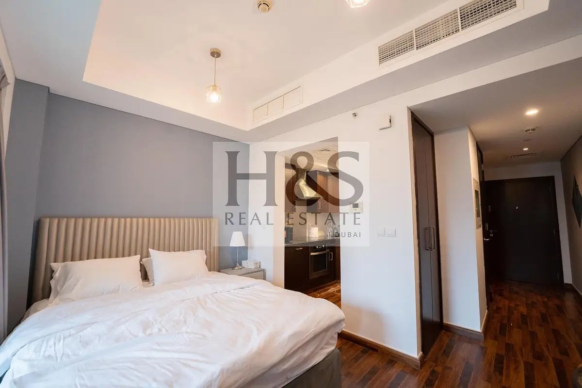 studio freehold apartment in Downtown Dubai — photo 5 of 5