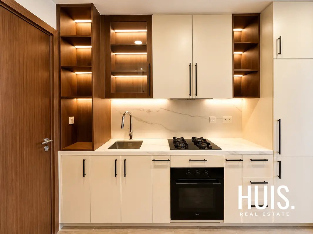 studio freehold apartment in Town Square — photo 4 of 4