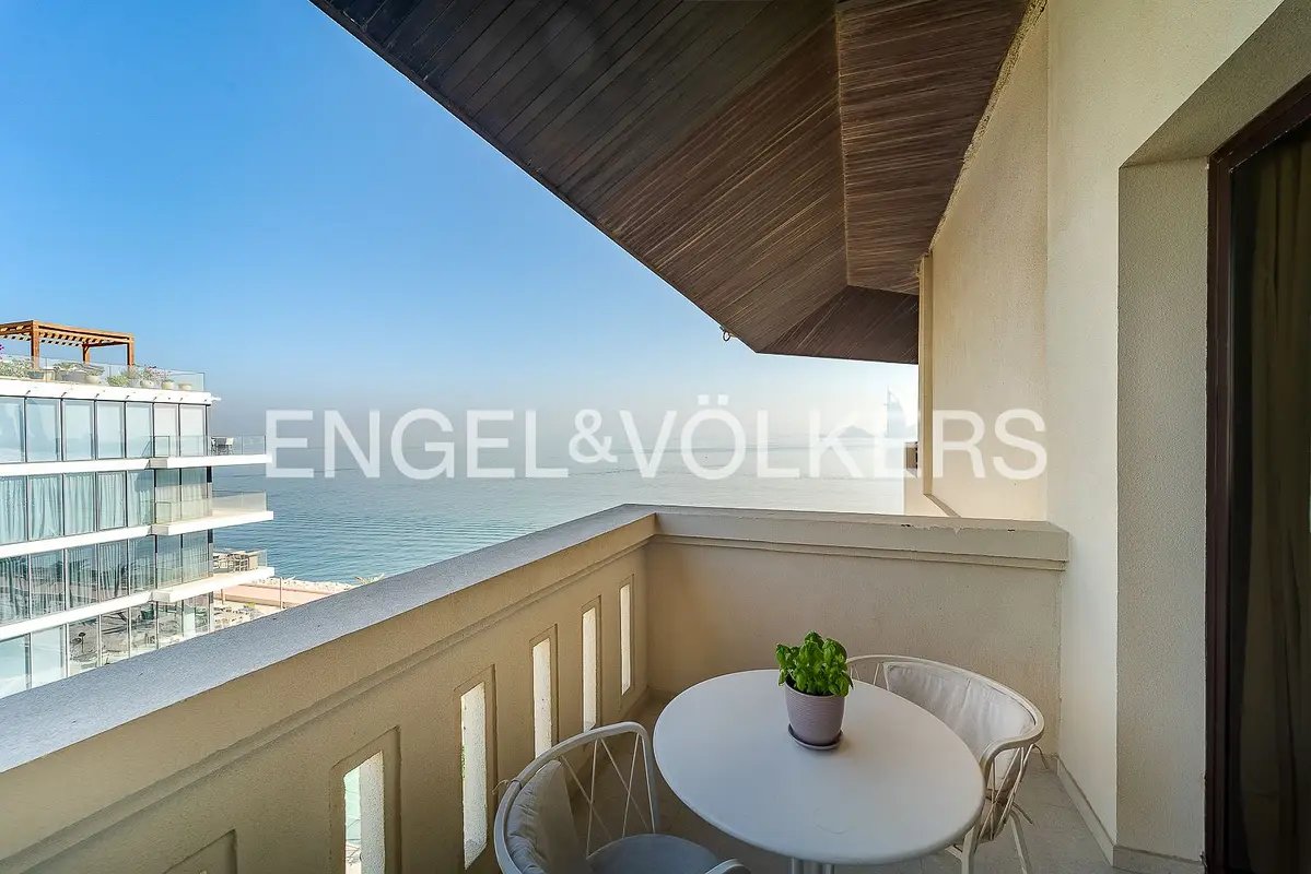 1-bedroom freehold apartment in Palm Jumeirah — photo 3 of 5