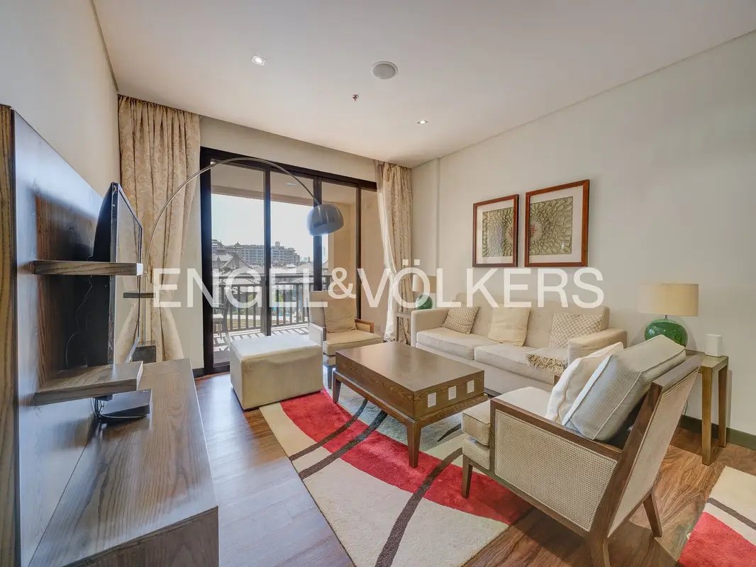 1-bedroom freehold apartment in Palm Jumeirah — photo 1 of 5