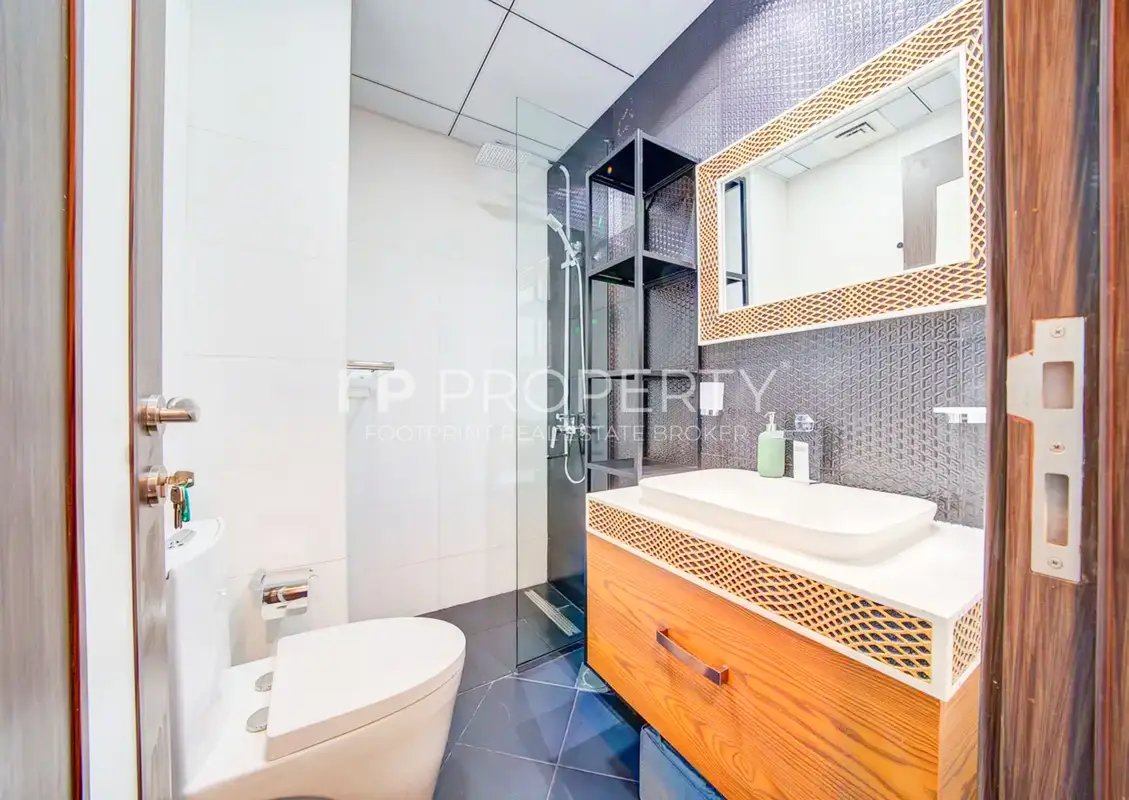 studio freehold apartment in Business Bay — photo 5 of 5