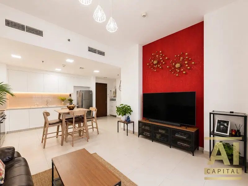 2-bedroom freehold apartment in Town Square — photo 3 of 5