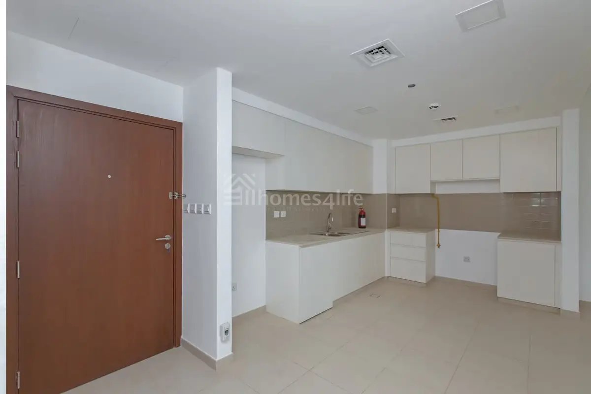 2-bedroom freehold apartment in Town Square — photo 5 of 5